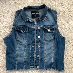 Maurices Women’s Plus size 2 Denim Vest